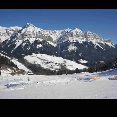 Duplex Vue Et Montagne A Apartment *