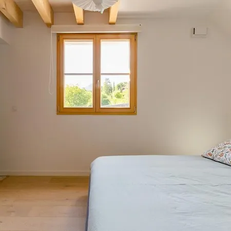 Duplex Vue Et Montagne A Apartment