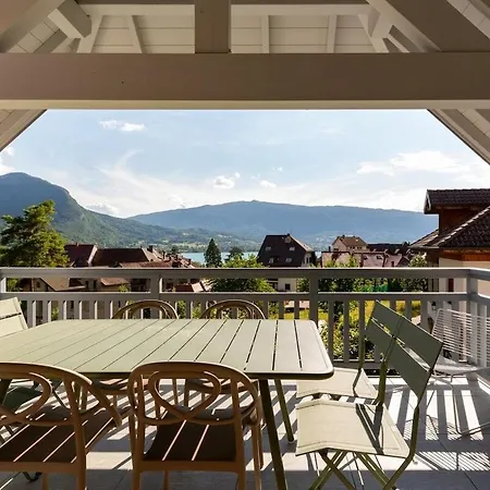 Duplex Vue Et Montagne A Apartment *