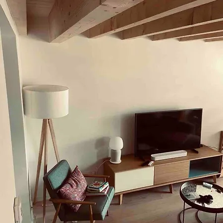 Duplex Vue Et Montagne A Apartment Talloires
