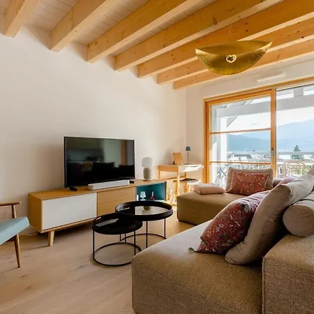 Apartment Duplex Vue Et Montagne A Talloires